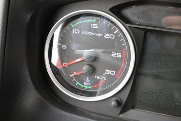 �ൺ��� JH6�ؿ� 320���� 6X2 7.7�ײ�դʽ�ػ���ͼƬ