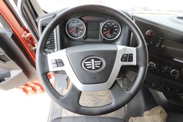 �ൺ��� JH6�ؿ� 320���� 6X2 7.7�ײ�դʽ�ػ���ͼƬ