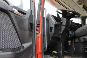 �ൺ��� JH6�ؿ� 320���� 6X2 7.7�ײ�դʽ�ػ���ͼƬ