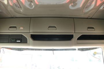 �й����� HOWO MAX 510���� 8X4 9.55����ʽ�ػ���(����)ͼƬ