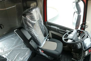 �й����� HOWO MAX 510���� 8X4 9.55����ʽ�ػ���(����)ͼƬ