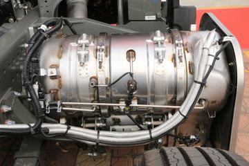 �й����� HOWO MAX 510���� 8X4 9.55����ʽ�ػ���(����)ͼƬ