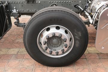 �й����� HOWO MAX 510���� 8X4 9.55����ʽ�ػ���(����)ͼƬ