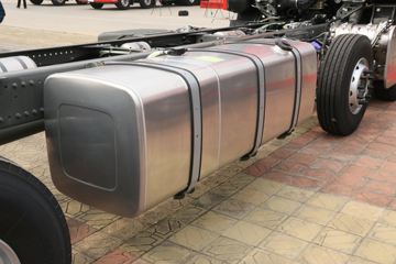 �й����� HOWO MAX 510���� 8X4 9.55����ʽ�ػ���(����)ͼƬ