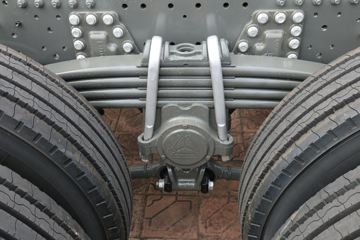 �й����� HOWO MAX 510���� 8X4 9.55����ʽ�ػ���(����)ͼƬ