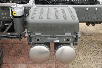 �й����� HOWO MAX 510���� 8X4 9.55����ʽ�ػ���(����)ͼƬ