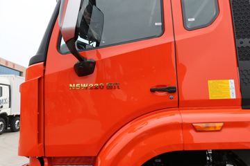 �й����� ����N5W�п� 220���� 4X2 6.75�ײ�դʽ�ػ���(ZZ5185CCYK5113E1H)ͼƬ