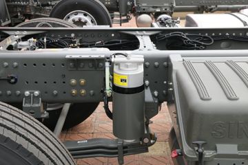 �й����� HOWO MAX 510���� 8X4 9.55����ʽ�ػ���(����)ͼƬ