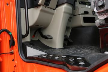 �й����� ����N5W�п� 220���� 4X2 6.75�ײ�դʽ�ػ���ͼƬ