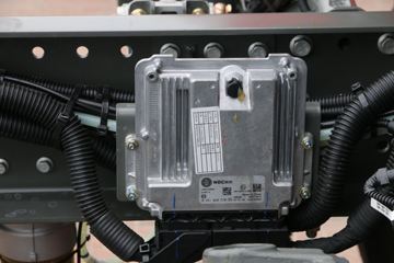 �й����� ����N5W�п� 220���� 4X2 6.75�ײ�դʽ�ػ���ͼƬ