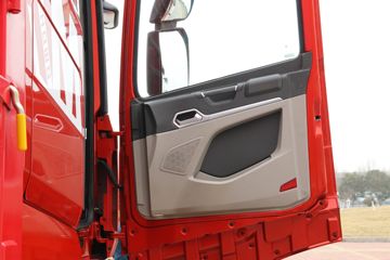 �й����� HOWO MAX 490���� 8X4 9.6��AMT�Զ����Ű��դʽ�ػ���(����)ͼƬ