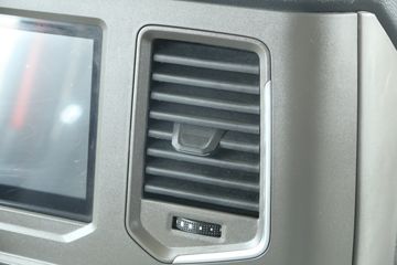 �й����� HOWO MAX 490���� 8X4 9.6��AMT�Զ����Ű��դʽ�ػ���(����)ͼƬ