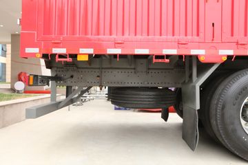 �й����� HOWO MAX 490���� 8X4 9.6��AMT�Զ����Ű��դʽ�ػ���(����)ͼƬ