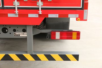 �й����� HOWO MAX 490���� 8X4 9.6��AMT�Զ����Ű��դʽ�ػ���(����)ͼƬ