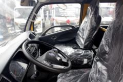 东风 凯普特K6S 115马力 3.25米双排厢式轻卡(EQ5042XXYD3CDFAC)