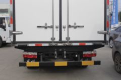 东风 凯普特星云K6 160马力 4.2米单排冷藏车(国六)(EQ5041XLC3CDFAC)