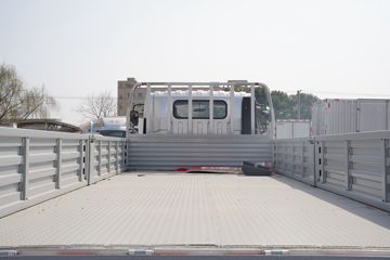 ���� ʱ���캽ES5 190���� 4X2 5.4���Ű������Ῠ(8��)(BJ1104VEPFD-02)ͼƬ