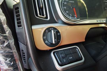 �й����� HOWO TH7�ؿ� 540���� 8X4 9.5��AMT�Զ�����ʽ�ػ���(����)(ZZ5317XXYV466HF1B)ͼƬ