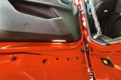 中国重汽 HOWO TH7重卡 540马力 8X4 9.5米AMT自动挡厢式载货车(国六)(ZZ5317XXYV466HF1B)