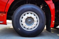 中国重汽 HOWO TH7重卡 540马力 8X4 9.5米AMT自动挡厢式载货车(国六)(ZZ5317XXYV466HF1B)