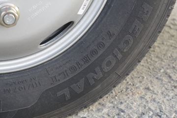 йHOWO ׷ 130 4.15׵ʽῨ(ZZ5047XXYF3114F145)ͼƬ