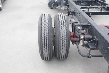 ���� ����������K7 ��׼�� 185���� 5.15�׵�����ʽ�Ῠ(����)(EQ5120XXY8TDCAC)ͼƬ