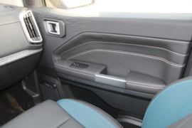 威狮1949&nbsp;皮卡驾驶室                                               图片