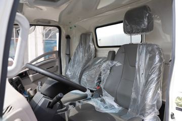�й�����HOWO ͳ˧ 156���� 4X2 4.1����س�ͼƬ