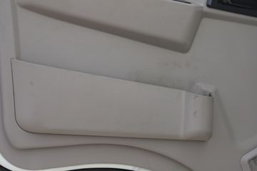 �й�����HOWO ͳ˧ 156���� 4X2 4.1����س�ͼƬ