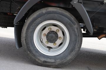 �й�����HOWO ͳ˧ 156���� 4X2 4.1����س�ͼƬ
