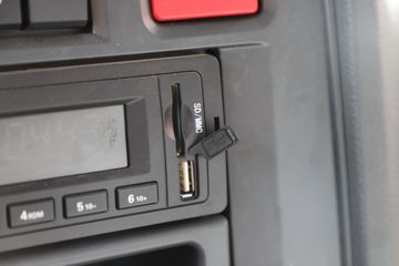 �й�����HOWO ���� 130���� 4.15�׵�����ʽ�Ῠ(����6��)ͼƬ