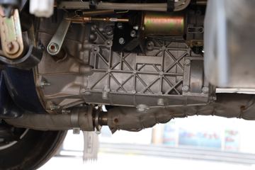 �й�����HOWO ���� 130���� 4.15�׵�����ʽ�Ῠ(����6��)ͼƬ