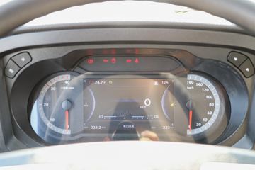 йHOWO ͳ˧ 160 4.15׵ŲդʽῨ(ZZ5047CCYG3315F144)ͼƬ