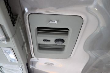 йHOWO ͳ˧ 160 4.15׵ŲդʽῨ(ZZ5047CCYG3315F144)ͼƬ