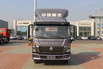 中国重汽HOWO 统帅 130马力 4.15米单排厢式轻卡(ZZ5047XXYF3315F145)