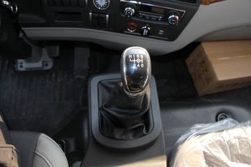 йHOWO ͳ˧ 160 4.15׵Ῠ()(ZZ1047G3315F144)ͼƬ