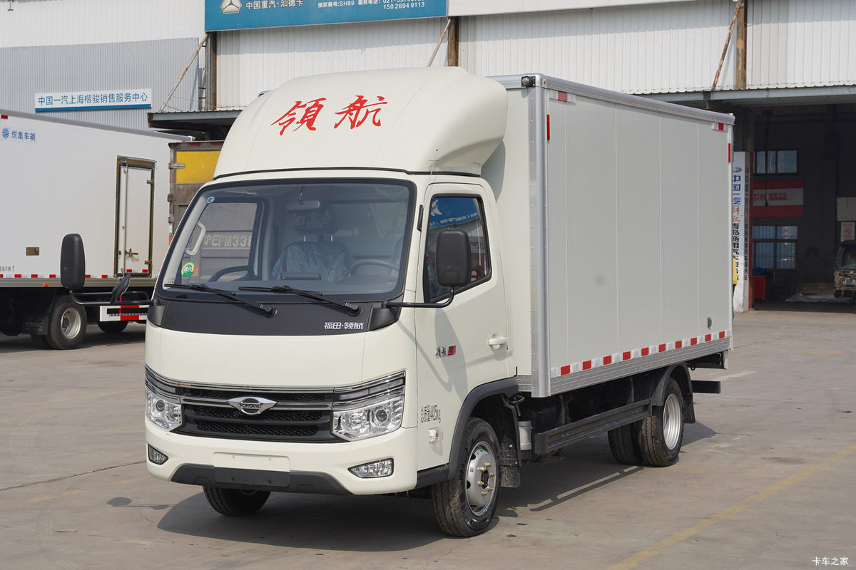 福田 领航S1 120马力 4X2 4.17米单排厢式小卡(国六)