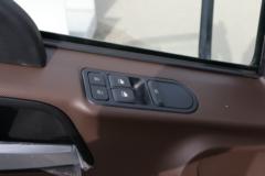 解放 领途 180马力 5.2米单排栏板轻卡(宽体)(国六)(CA1110P40K59L3E6A84)