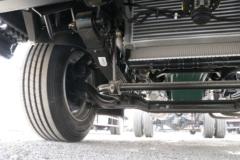 解放 领途 180马力 5.8米排半栏板载货车