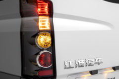 江淮星锐 节油王PLUS 2022款 舒适版 129马力 9座 2.0T柴油 轻客(中轴)