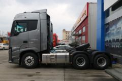 福田 欧曼银河 580马力 6X4 AMT自动挡牵引车(国六)(BJ4259Y6DHL-12)