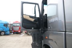 福田 欧曼银河 580马力 6X4 AMT自动挡牵引车(国六)(BJ4259Y6DHL-12)