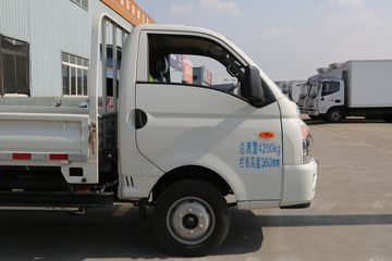 Զ E200S 4.2T 3.53׵Ŵ綯Ῠ(DNC1047BEVK4)66.8kWhͼƬ