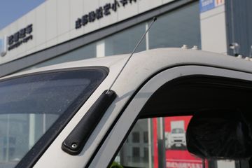 Զ E200S 4.2T 3.53׵Ŵ綯Ῠ(DNC1047BEVK4)66.8kWhͼƬ