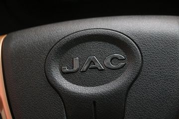 ���� ����J3 127���� 4X2 4.15�׵�����ʽ�Ῠ(����)(HFC5041XXYP13K2B4NS)ͼƬ