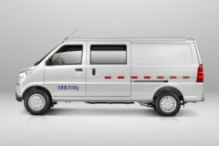 五菱汽车 EV50 2.5T 5座 4.49米纯电动封闭货车43.2kWh