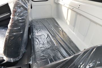 һ������ ��Ű���1ϵV6 102���� 3.32���Ű������Ῠ(��ɲ)(CA1040K3LE6)ͼƬ