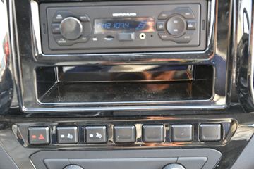 һ������ ��Ű���1ϵV6 102���� 3.32���Ű������Ῠ(��ɲ)(CA1040K3LE6)ͼƬ