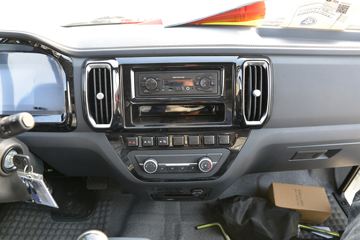 һ������ ��Ű���1ϵV6 102���� 3.32���Ű������Ῠ(��ɲ)(CA1040K3LE6)ͼƬ