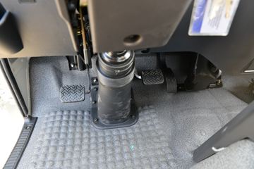 һ������ ��Ű���1ϵV6 102���� 3.32���Ű������Ῠ(��ɲ)(CA1040K3LE6)ͼƬ